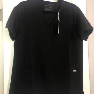 Figs Scrubs casma three pocket top